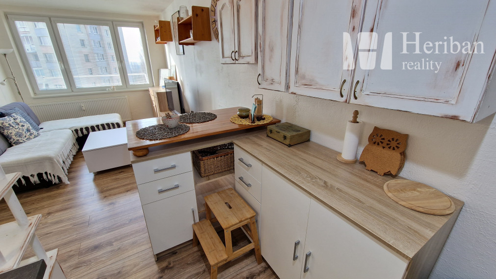 1,5-izb.byt, 42m2, zariadený, Sputnikova ul, KE-Nad Jazerom