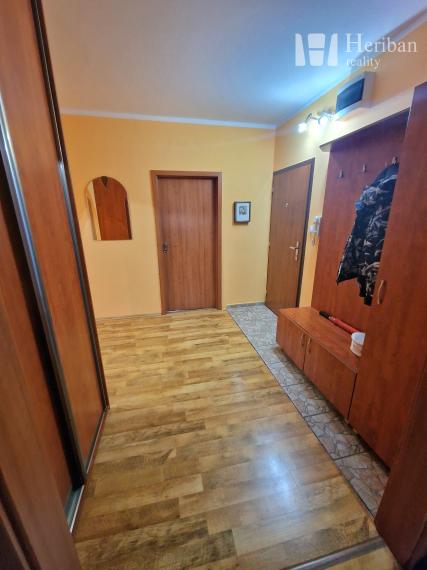 3-izb.byt s logiou,70m2, rekonštr.,Čordákova ul, KE-časť KVP