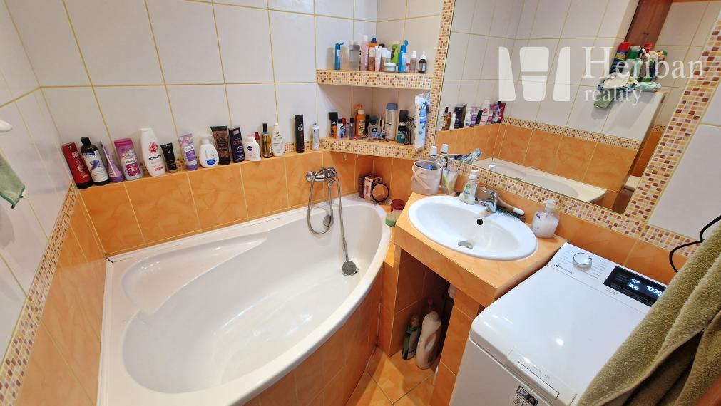 3-izb.byt s logiou,70m2, rekonštr.,Čordákova ul, KE-časť KVP