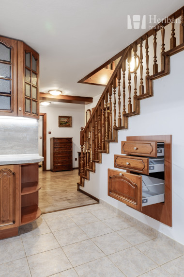 4-izb.rodinný dom s 6,2 ár.pozemkom, Diamantová ul, Ke-Západ