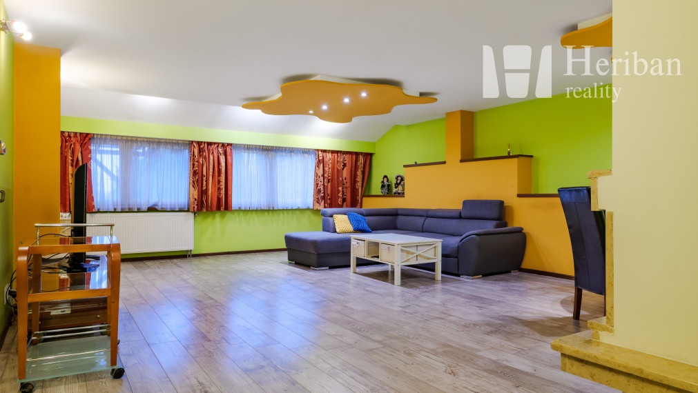 4-izb.rodinný dom s 6,2 ár.pozemkom, Diamantová ul, Ke-Západ