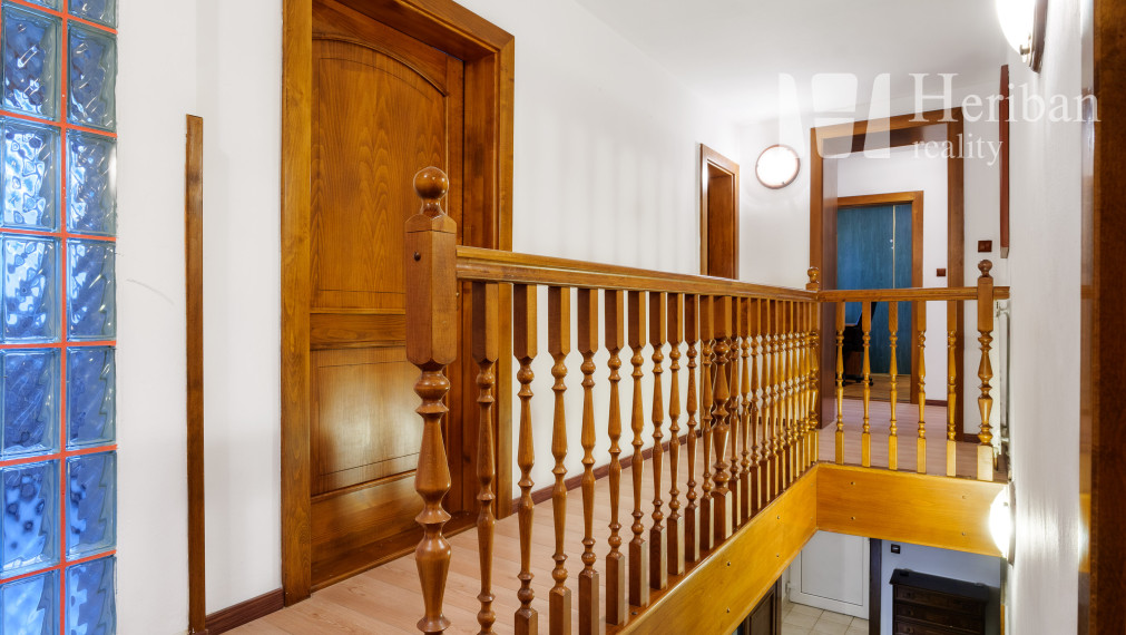 4-izb.rodinný dom s 6,2 ár.pozemkom, Diamantová ul, Ke-Západ