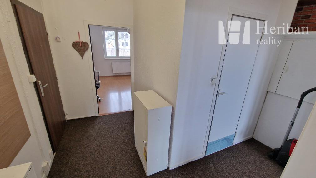 Na predaj: 2-izb.byt s logiou, 51m2, Drábova ul, KE-časť KVP