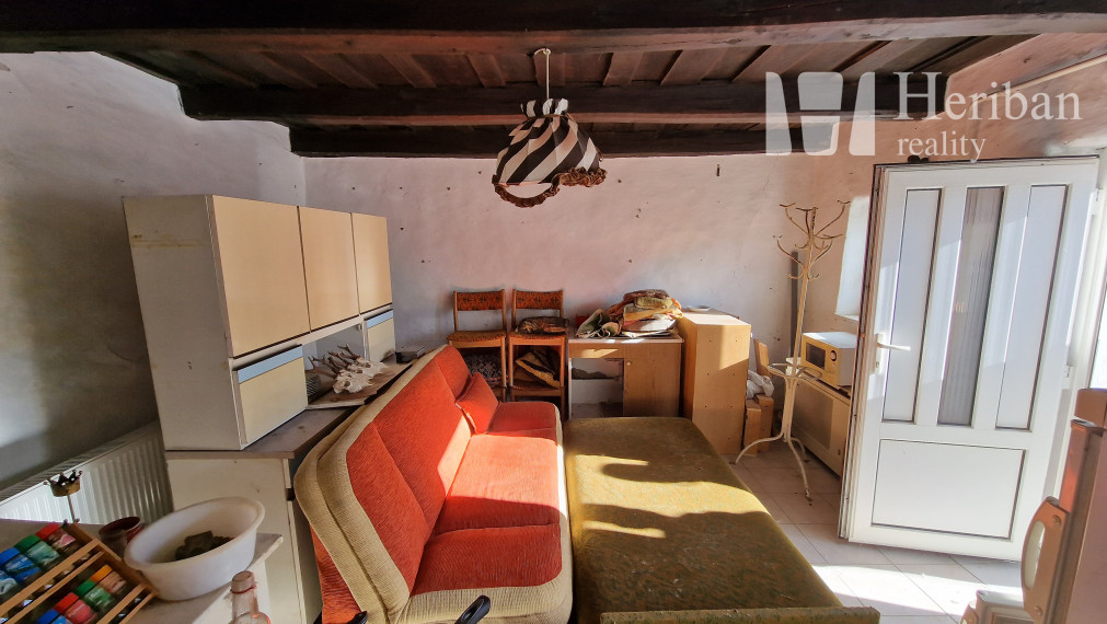 rodinný dom s 6,2ár.pozemkom, obec Hollóháza, Maďarsko