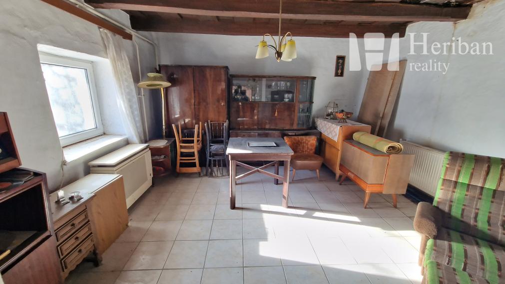 rodinný dom s 6,2ár.pozemkom, obec Hollóháza, Maďarsko