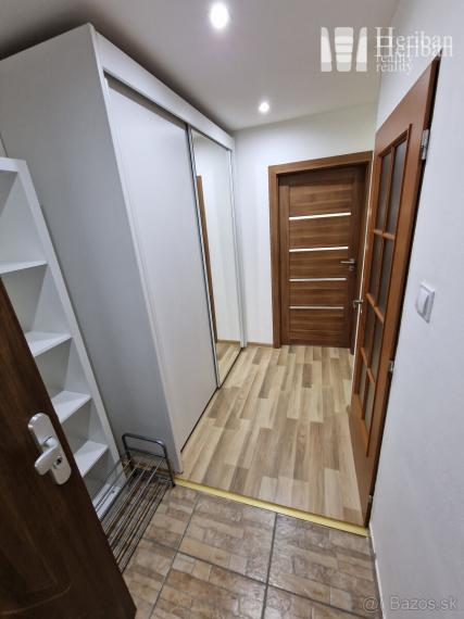 1,5 izb.byt, 41m2, rekonšt., zariadený, Kežmarská ul, Terasa