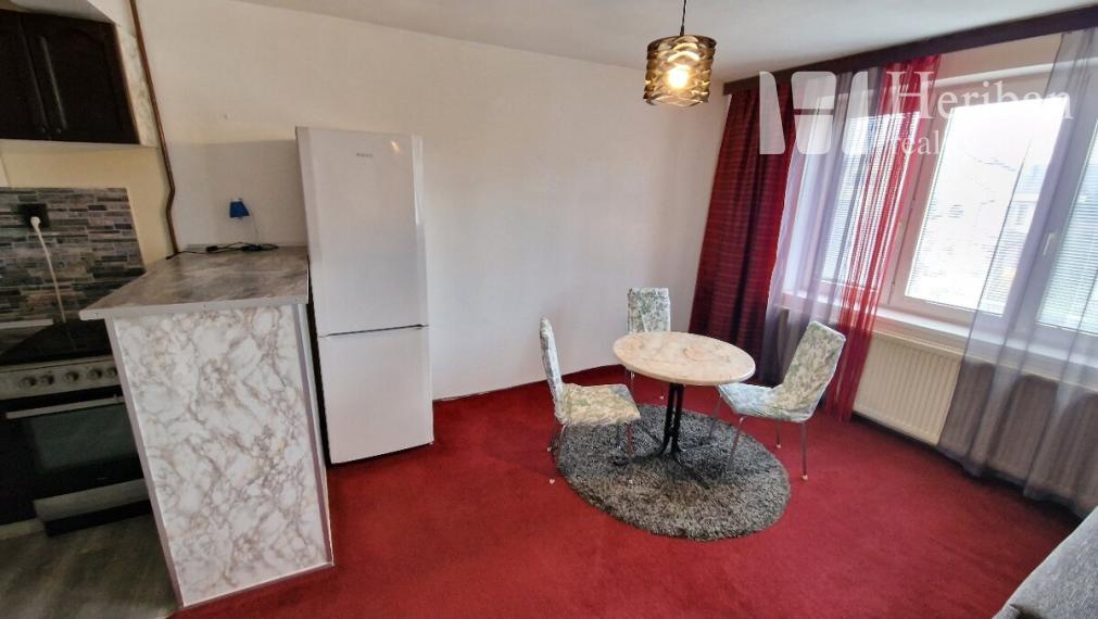 Na prenájom: 3 izb.byt, 84m2, Kremnická ul, Západ-Terasa