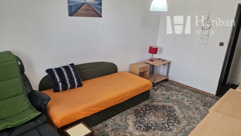 Na prenájom: 3 izb.byt, 84m2, Kremnická ul, Západ-Terasa