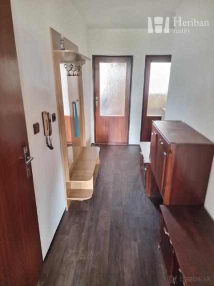 Na prenájom: 3 izb.byt, 84m2, Kremnická ul, Západ-Terasa