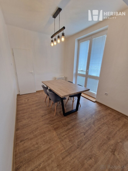 2(3) izb.tehl.byt, 2balkóny, 78m2,Komenského ul, Staré Mesto