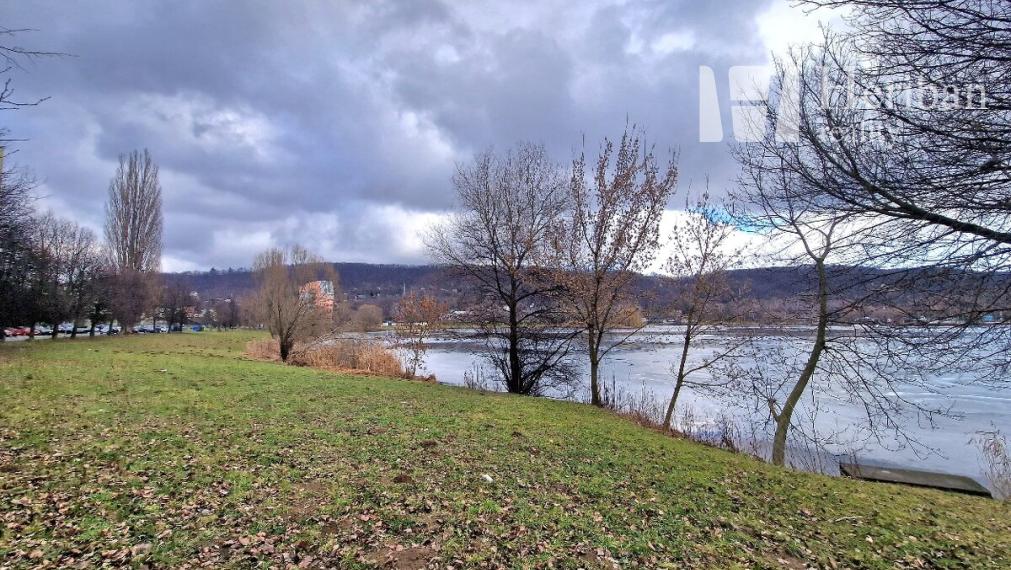 2 izb.byt, 50m2, zariadený, Čiernomorská ul, KE-Nad Jazerom