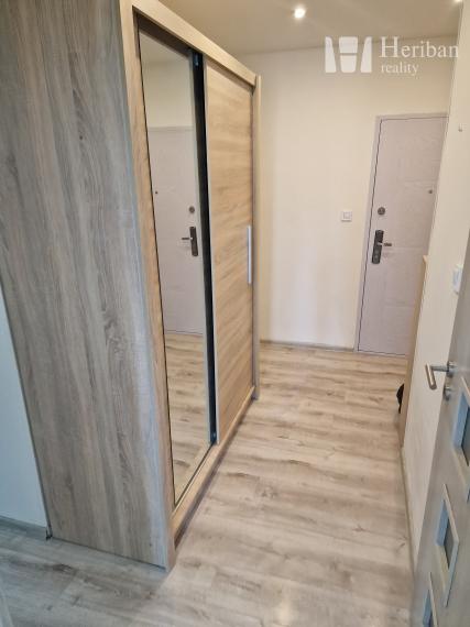 2 izb.byt, 50m2, zariadený, Čiernomorská ul, KE-Nad Jazerom