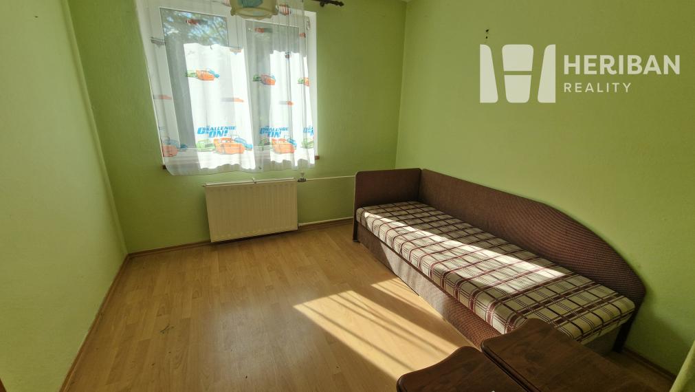 Na predaj priestranný 6-izbový dom blízko Košíc,Nižný Klátov, Košice-okolie