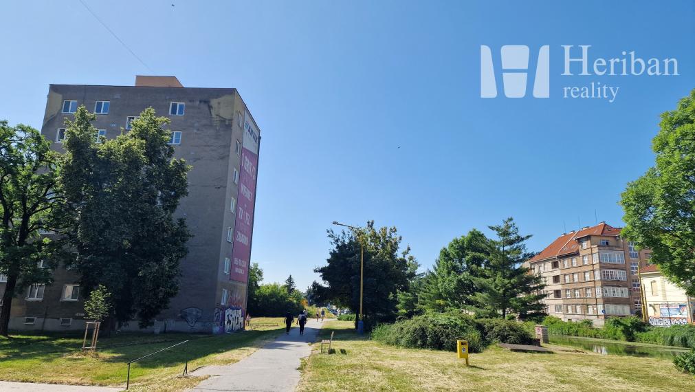 1izb.tehl.byt, 38m2, Tyršovo nábrežie, KE-Staré Mesto