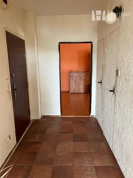 Na predaj: 3-izb.byt s 2 logiami, 64m2, Ždiarska ul, KE-Nad Jazerom