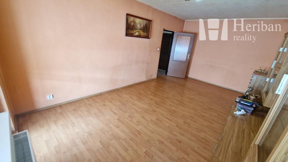 Na predaj: 3-izb.byt s 2 logiami, 64m2, Ždiarska ul, KE-Nad Jazerom