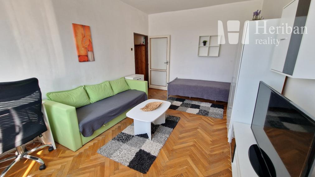 1izb.tehl.byt, 38m2, Tyršovo nábrežie, KE-Staré Mesto