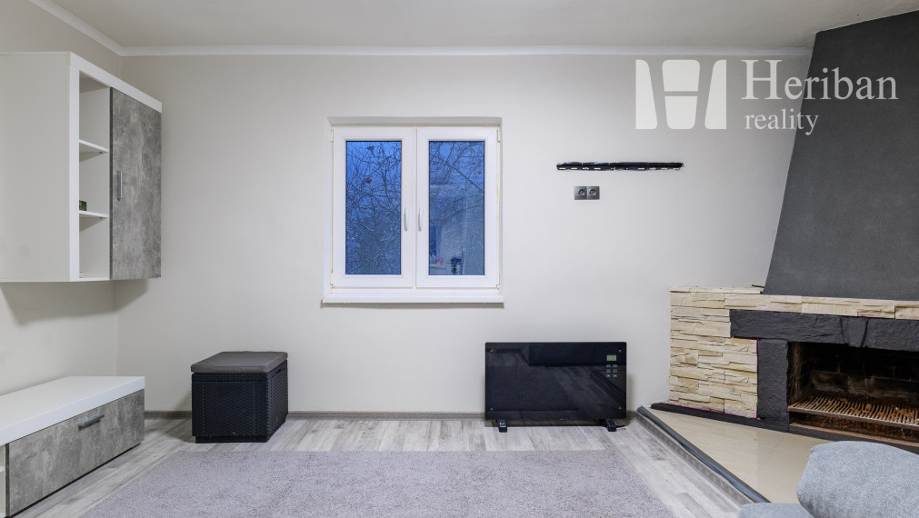 PREDAJ ZNÍŽENÁ CENA - Murovaná chata, 2,4 ár.  Myslava Maša