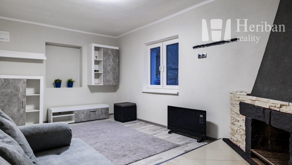 PREDAJ ZNÍŽENÁ CENA - Murovaná chata, 2,4 ár.  Myslava Maša