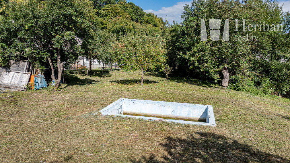 pozemok na výstavbu RD / chaty, 932m2,obec Sokol-časť Uhrinč