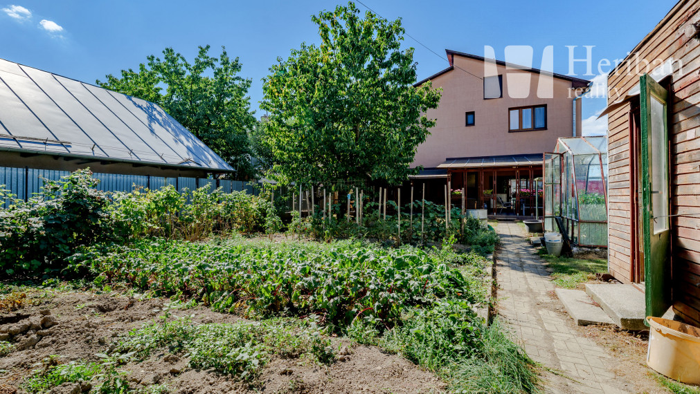 5izb.rodinný dom s 6,9ár.pozemkom, obec Budulov, KE-okolie