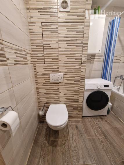 1,5-izb.byt s 2 logiami, komplet.rek., Meteorova ul, Jazero