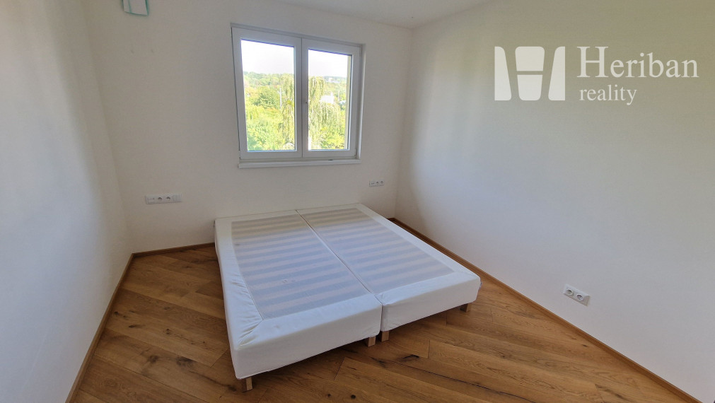 4-izb.byt, 111m2+75m2 terasa, St.Spišská cesta, KE-Sever