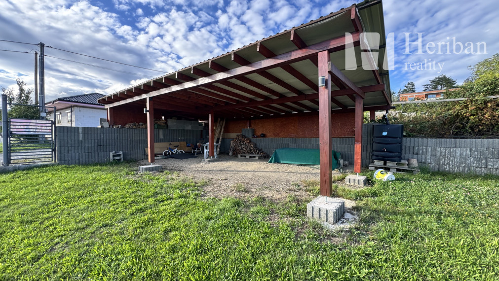 PREDANÉ: Pozemok, 18,5ár, Hýľov, Košice-okolie