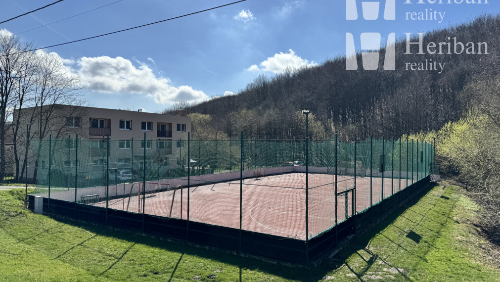 Pozemok na výstavbu RD, 13á, Nižný Klátov, Košice-okolie