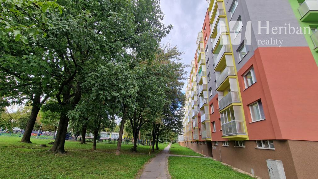 Na predaj: 3-izb.byt, 66m2, Humenská ul, Západ-Terasa