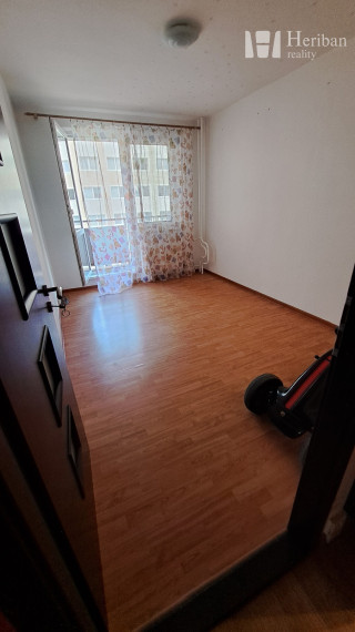 3-izb.byt s logiou, 73,8m2, 6.p/12, Toryská ul, Západ-Terasa