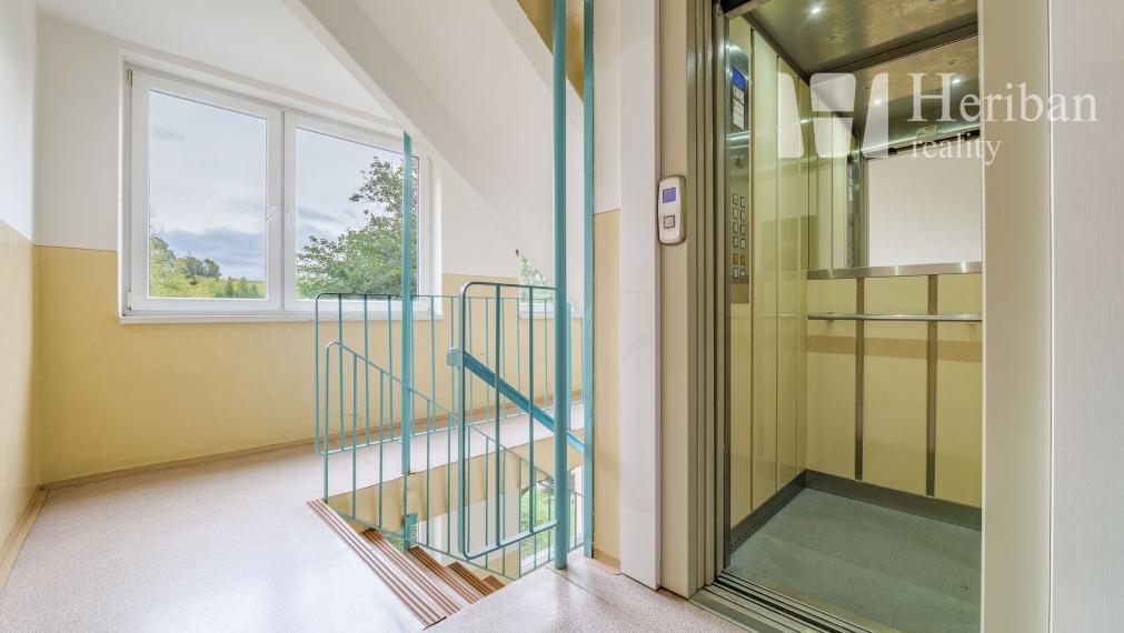 Na predaj 1,5 izb.byt 40m2, Humenská ul., 2p, Košice Terasa