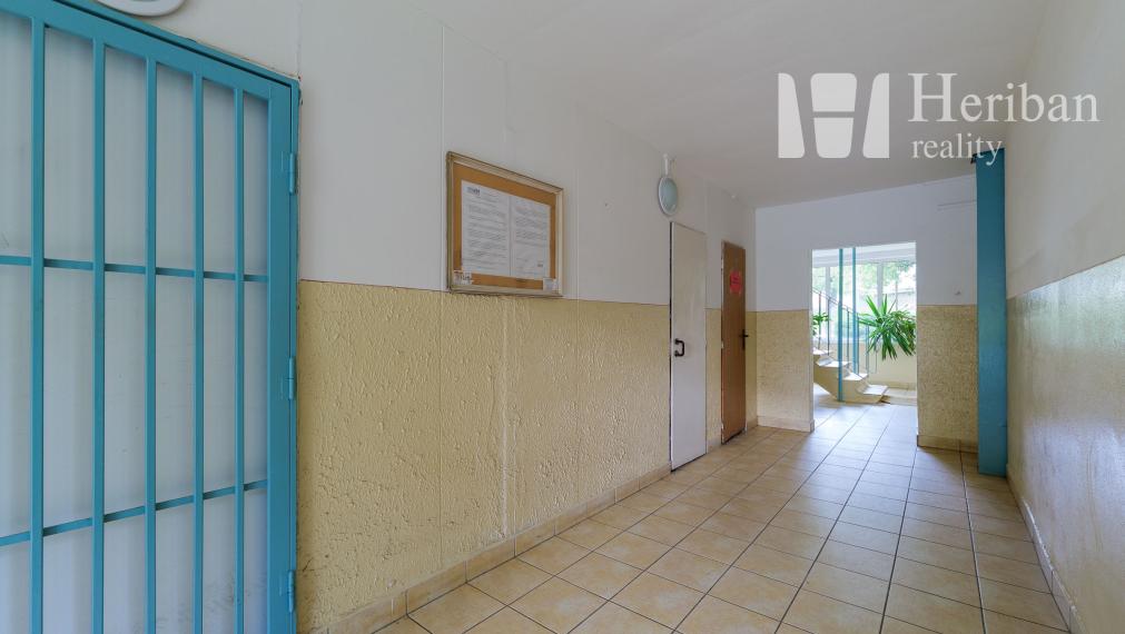 Na predaj 1,5 izb.byt 40m2, Humenská ul., 2p, Košice Terasa