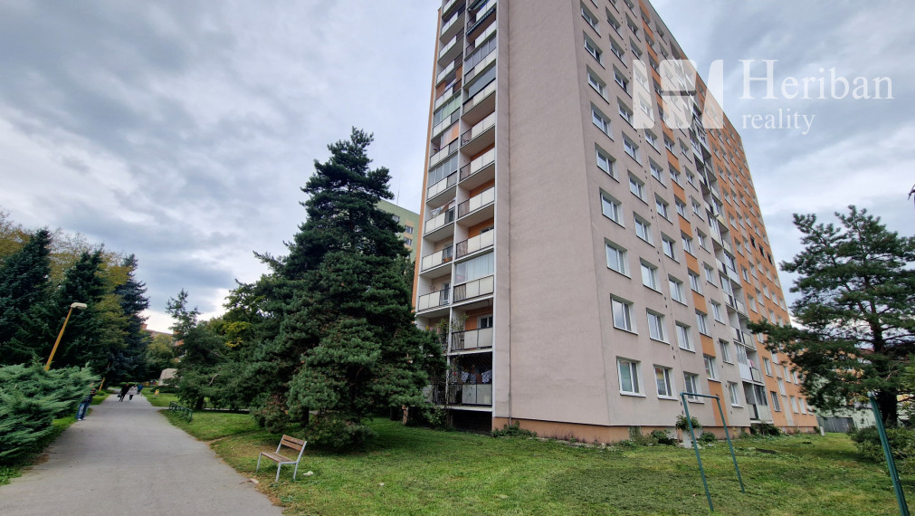 1izb.byt s logiou, 41m2, Braniskova ul, KE-Staré mesto