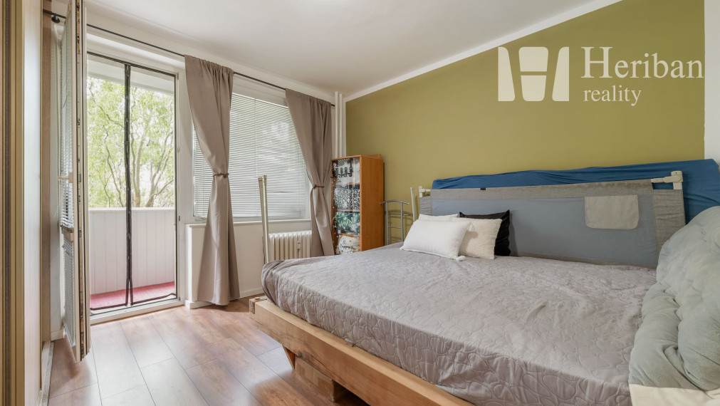 3-izb.byt s logiou,68m2, rekonštr,Orgovánová ul,Západ-Terasa