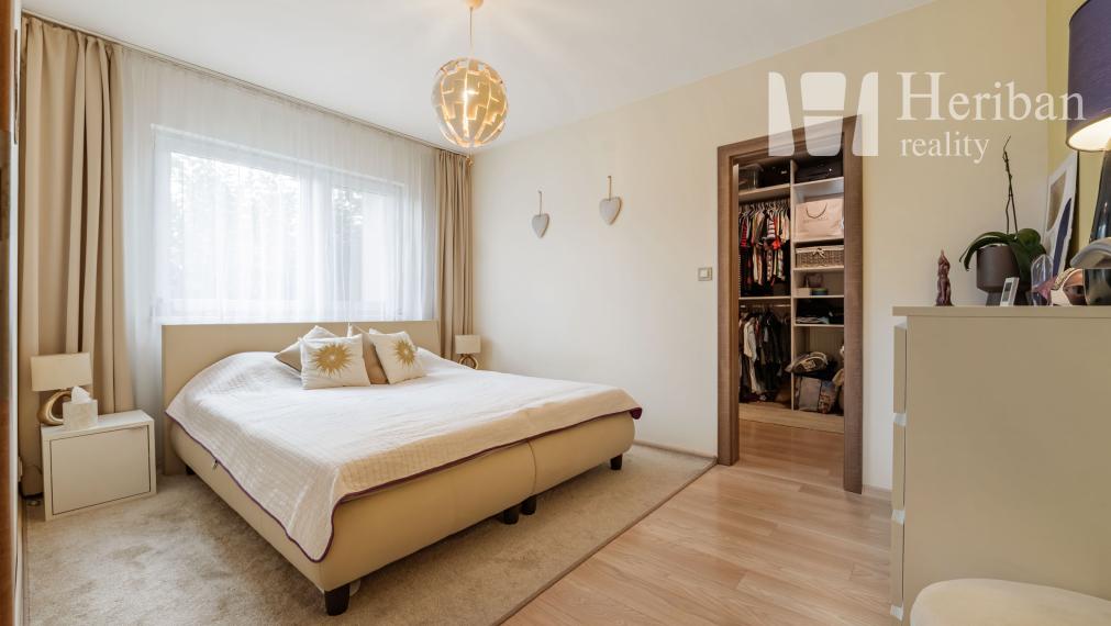 4-izb.rodinný dom s 8,2 ár.pozemkom, Slnečná stráň, Vajkovce