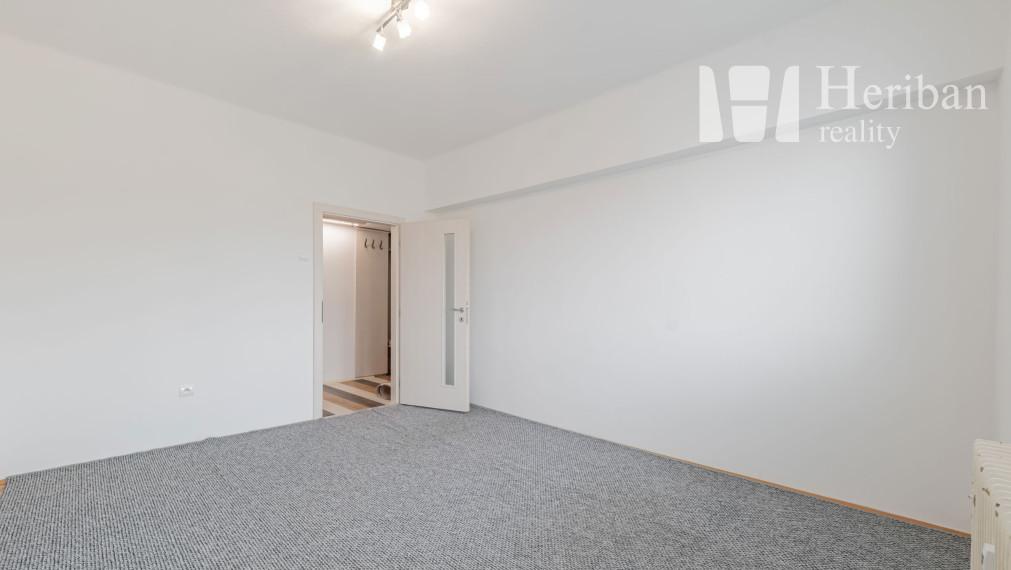 3,5 izb.byt, 80m2, PARK ANGELINUM, nezariadený, Staré Mesto