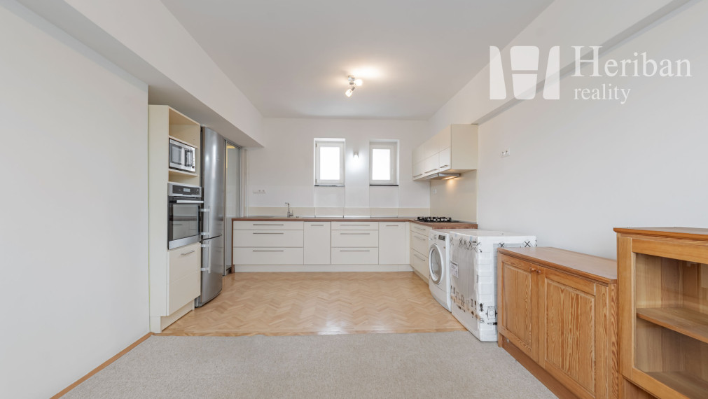 3,5 izb.byt, 80m2, PARK ANGELINUM, nezariadený, Staré Mesto