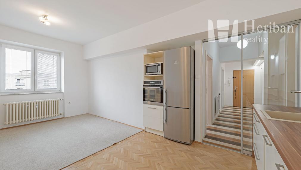 3,5 izb.byt, 80m2, PARK ANGELINUM, nezariadený, Staré Mesto