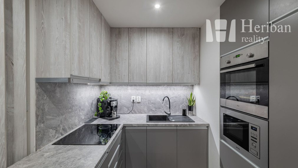 1,5-izb.byt s 7m balkónom, zariadený,Klimkovičova ul, KE-KVP