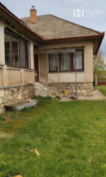 rodinný dom s 12 ár.pozemkom, obec Paňovce, KE-okolie