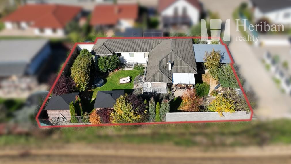 4-izb.rodinný dom s 8,2 ár.pozemkom, Vajkovce, Slnečná stráň