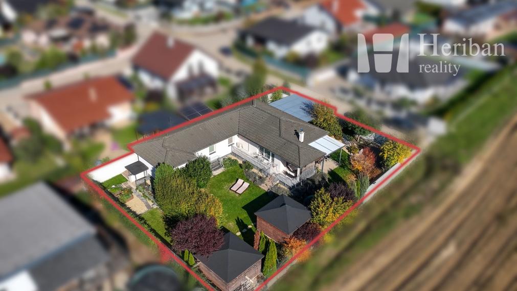 4-izb.rodinný dom s 8,2 ár.pozemkom, Slnečná stráň, Vajkovce