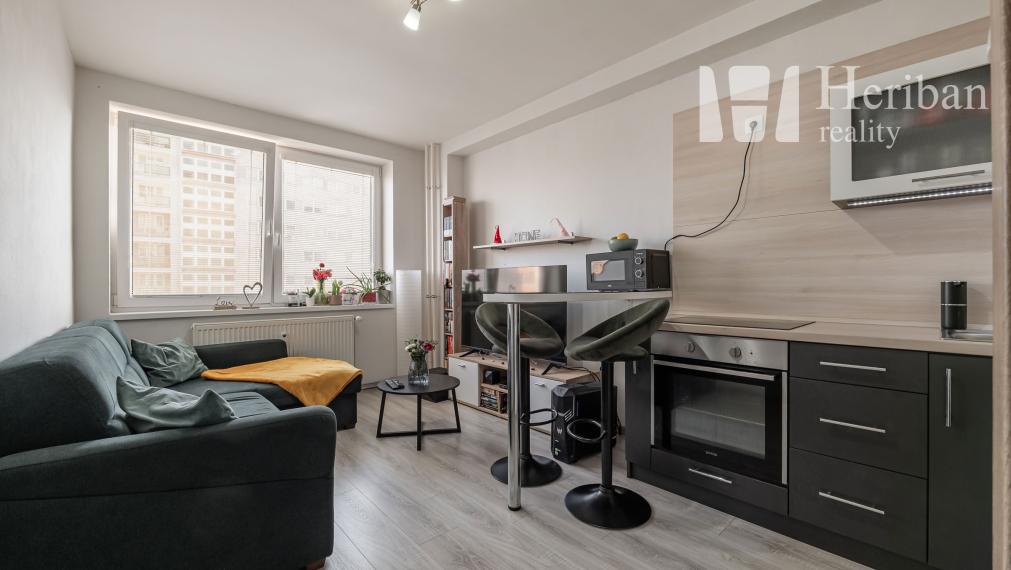 1,5izb.byt, rekonštruovaný, 33m2, Učnovská  ul, KE-časť Šaca