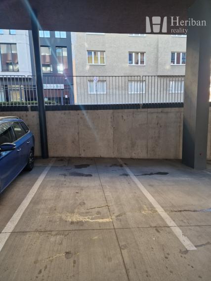 1 izb.byt s 7m loggiou+park.miesto, Rezidencia Mlynská Bašta