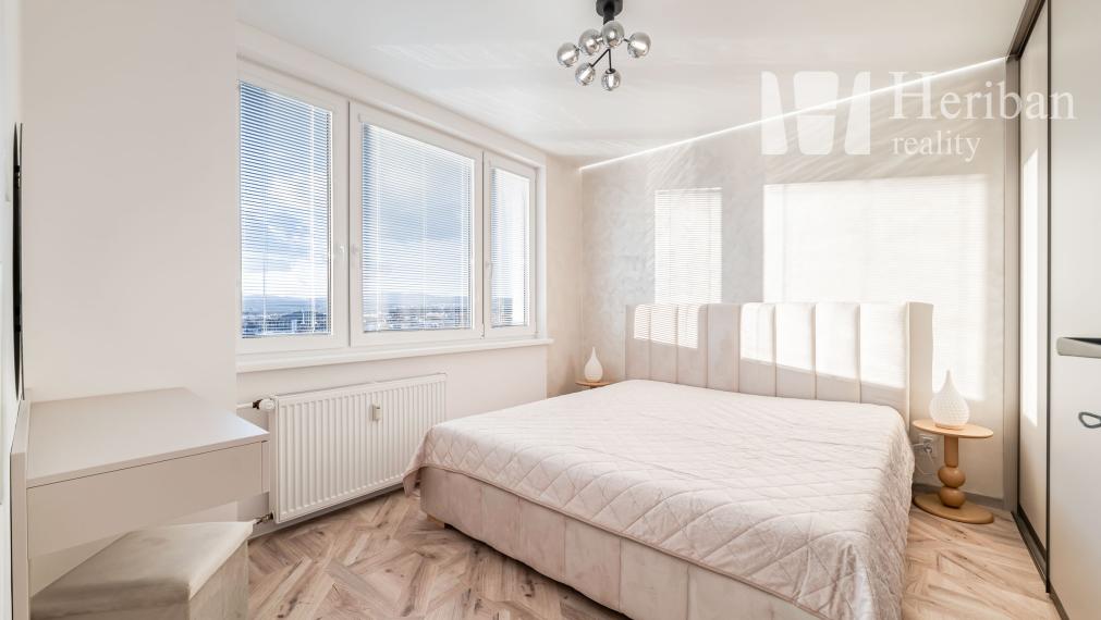 3-izb.byt s 2 logiami, nová komplet rek, Ždiarska ul, Jazero