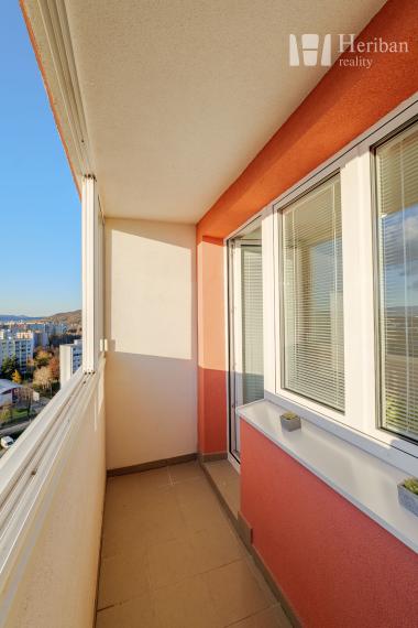 Ždiarska, 3izbový byt nová rekonštrukcia s výhľadom, 2loggie