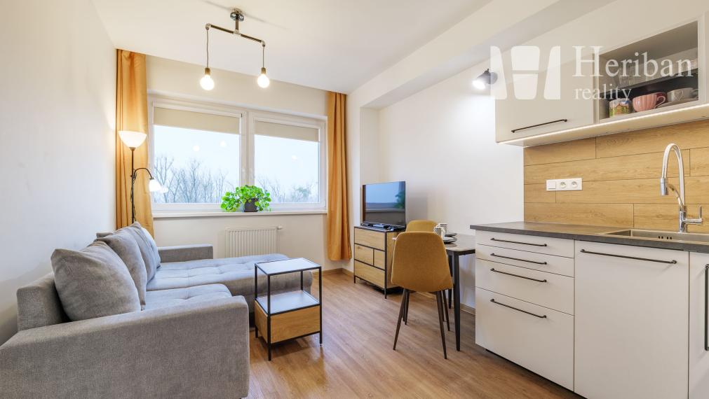 1,5izb.byt, zariadený, 35m2, Učňovská 2, KE-časť Šaca