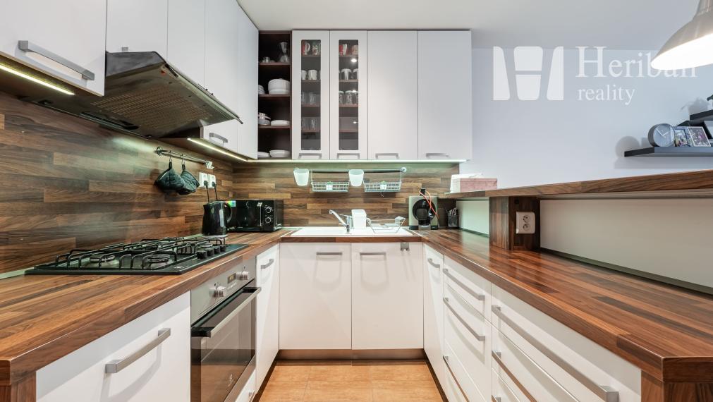 3-izb.byt s logiou, 5.p/8, Hemerkova ul, KE-časť KVP