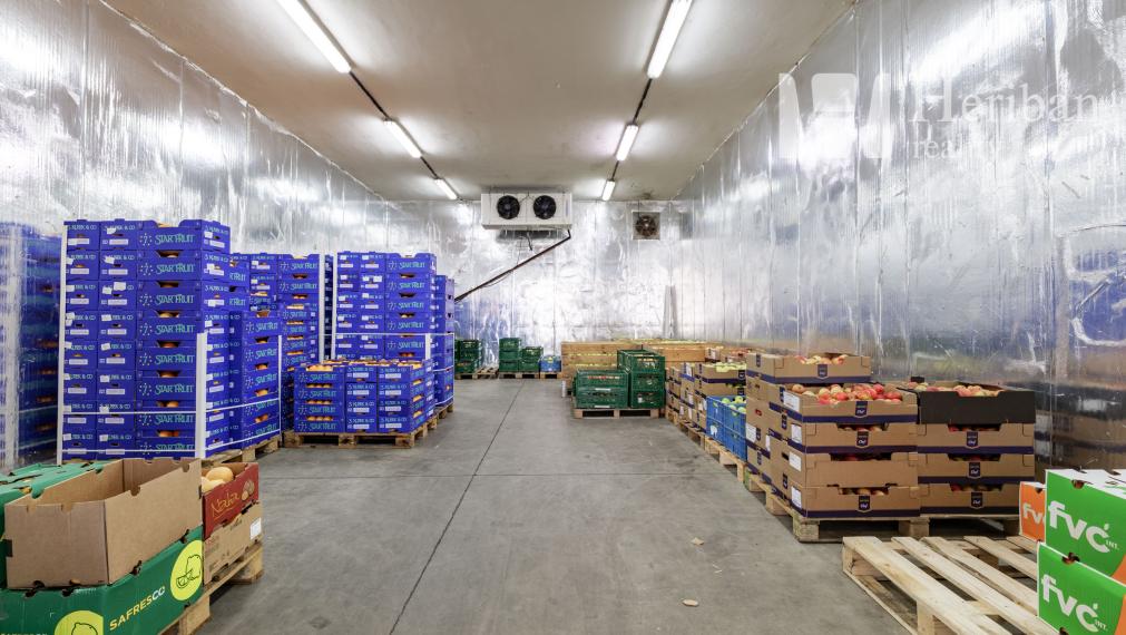 Sklad.priestor+zariadenie služieb,14 árov,Jarmočná ul,KE-JUH